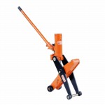 4-5 t Scherenheber für Gabelstapler und Fahrzeuge aus dem Landschafts- und Industriesektor