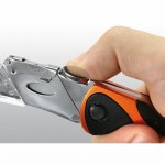 Klappbarer Cutter mit Verriegelung